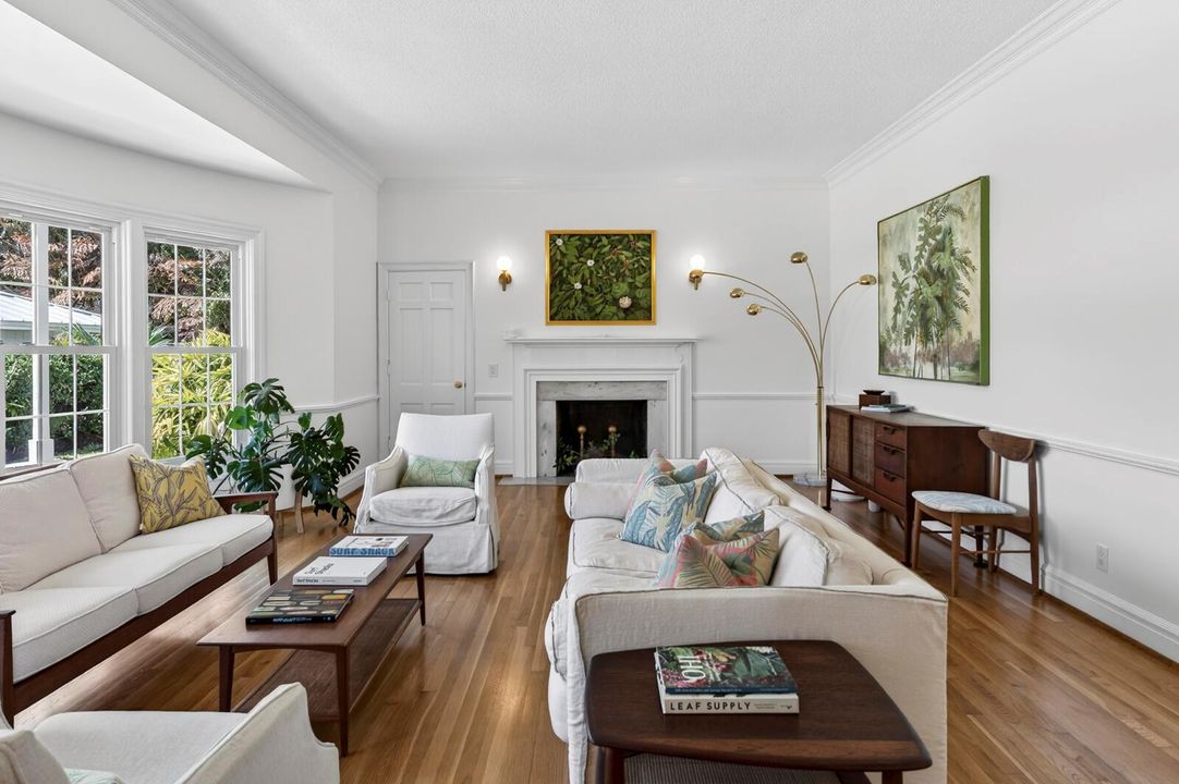 4945 16th Street-12