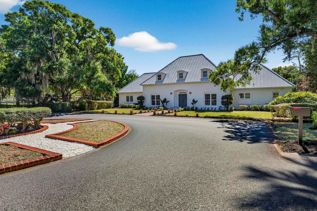 4945 16th Street-4
