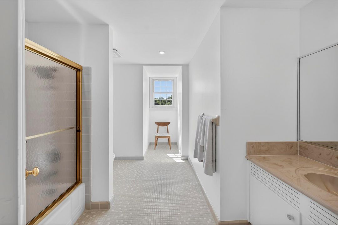 4945 16th Street-43