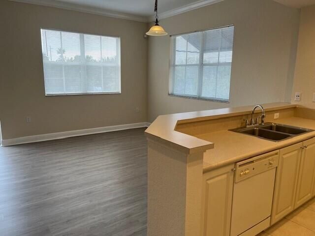 Kitchen-Dining