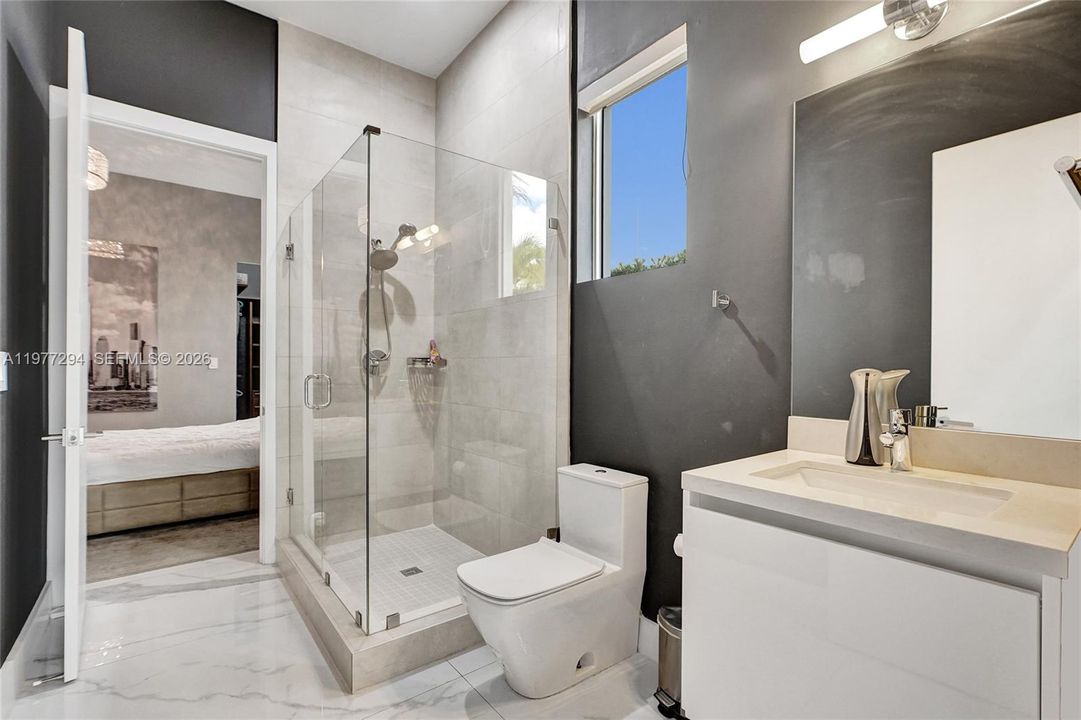 En Venta: $2,680,000 (5 camas, 5 baños, 3841 Pies cuadrados)