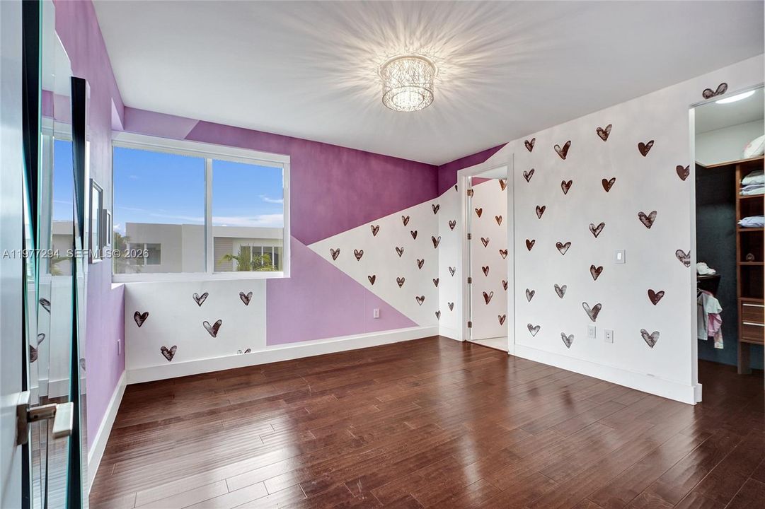 En Venta: $2,680,000 (5 camas, 5 baños, 3841 Pies cuadrados)