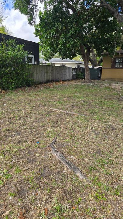 En Venta: $560,000 (0 camas, 0 baños, 1584 Pies cuadrados)