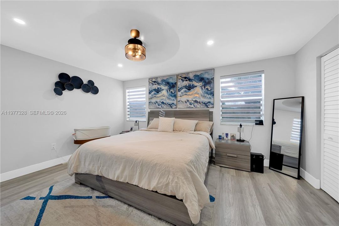 En Venta: $659,000 (3 camas, 2 baños, 1684 Pies cuadrados)