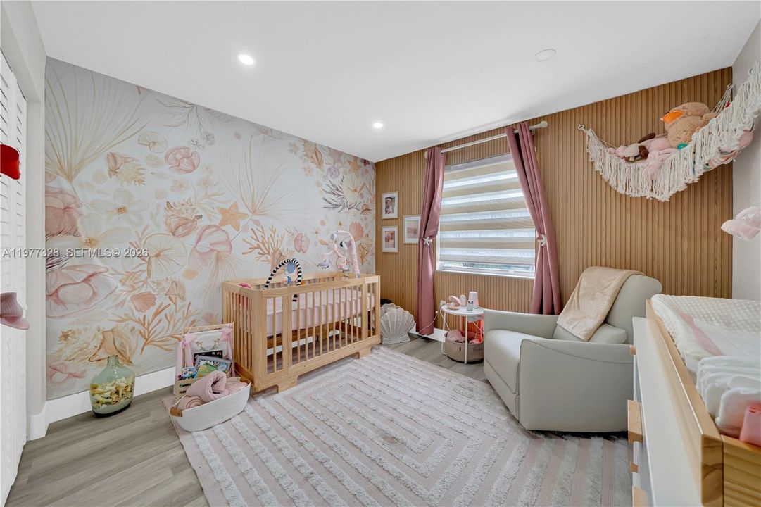 En Venta: $659,000 (3 camas, 2 baños, 1684 Pies cuadrados)