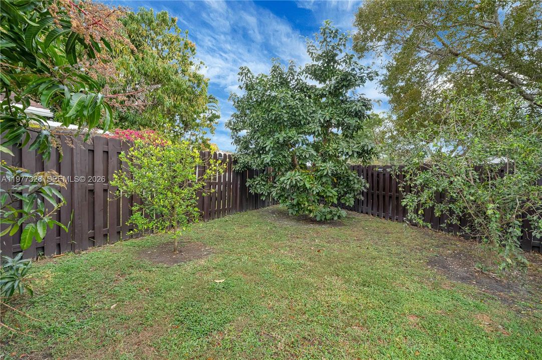 En Venta: $659,000 (3 camas, 2 baños, 1684 Pies cuadrados)