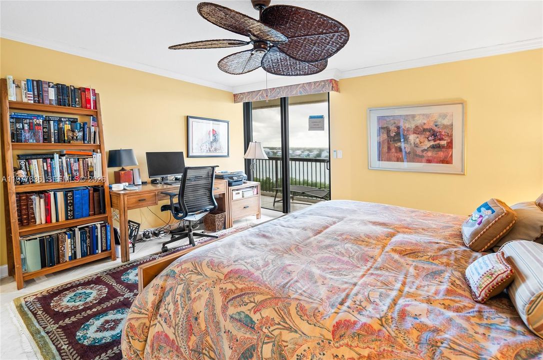 En Venta: $2,295,000 (2 camas, 2 baños, 2010 Pies cuadrados)