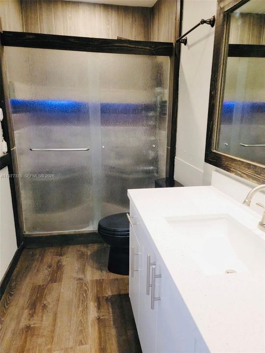 В аренду: $2,000 (2 спален, 2 ванн, 1280 Квадратных фут)
