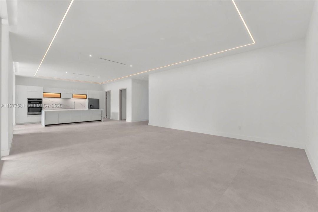 For Sale: $5,700,000 (5 beds, 5 baths, 4410 Square Feet)