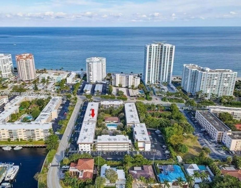 En Venta: $419,000 (2 camas, 2 baños, 1000 Pies cuadrados)