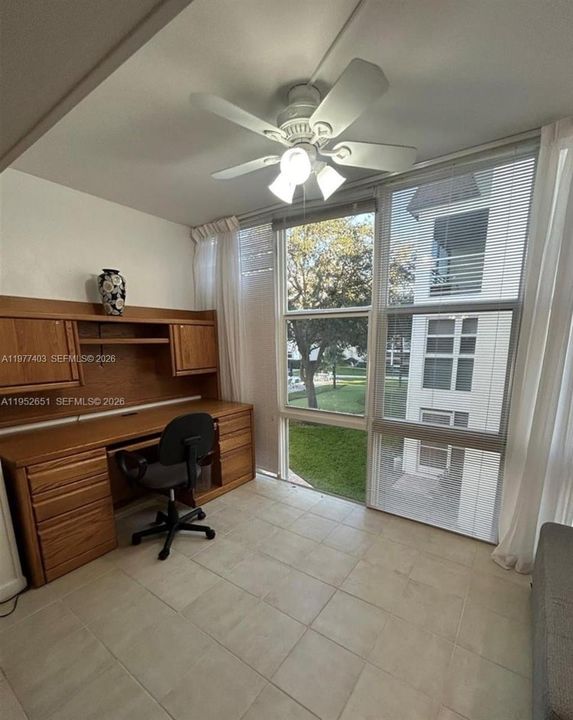 En Venta: $419,000 (2 camas, 2 baños, 1000 Pies cuadrados)