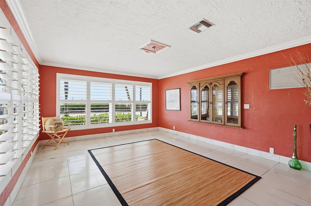 Dining room