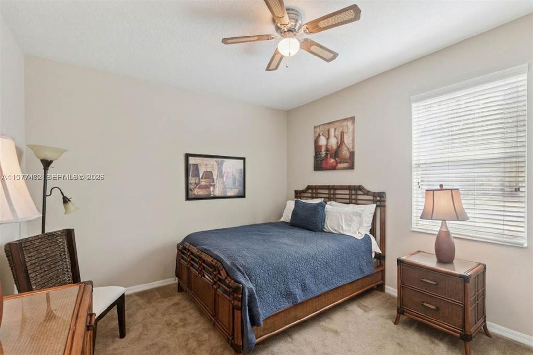 Recently Sold: $549,000 (5 beds, 3 baths, 3206 Square Feet)