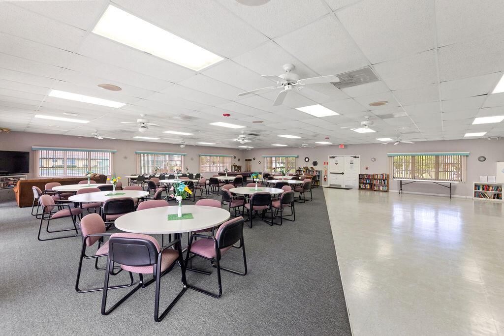 Clubhouse7