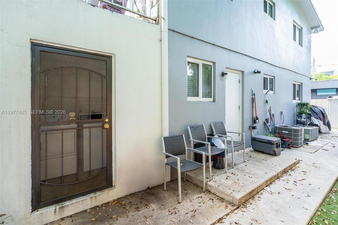 Activo con contrato: $1,799,999 (0 camas, 0 baños, 3868 Pies cuadrados)