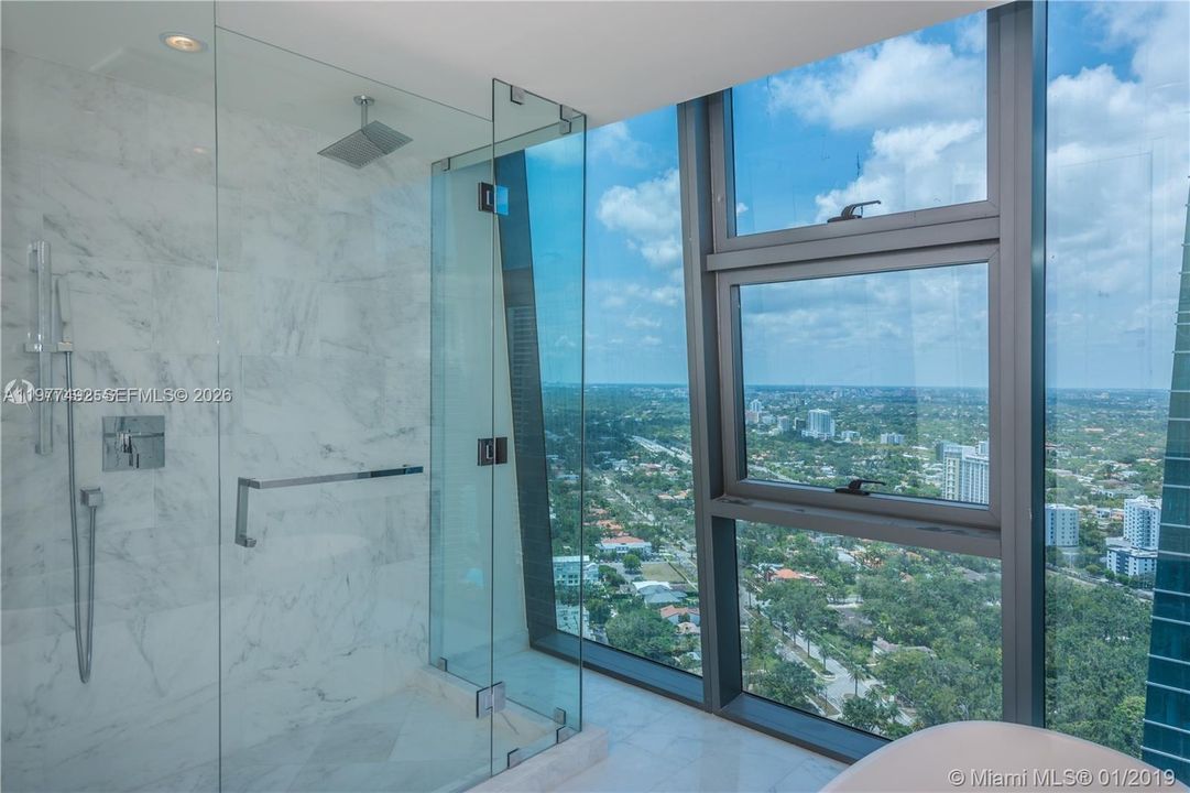 На продажу: $3,250,000 (3 спален, 2 ванн, 2190 Квадратных фут)