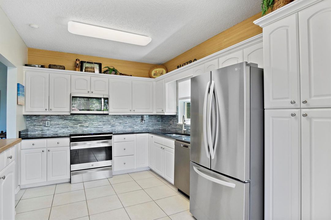 3d. Fabulous Backsplash