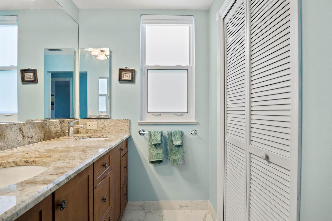 5a. Master Bathroom