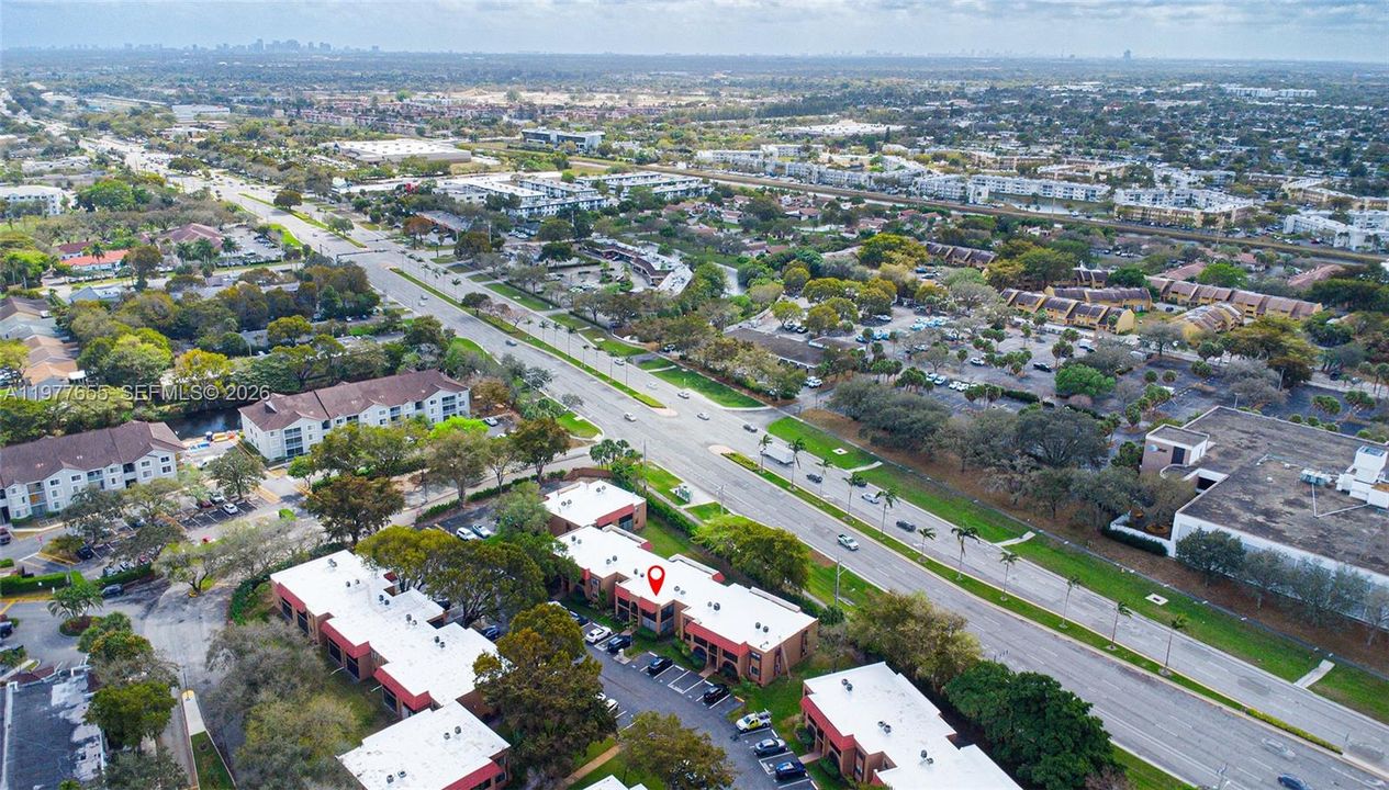 Activo con contrato: $1,850 (1 camas, 1 baños, 915 Pies cuadrados)