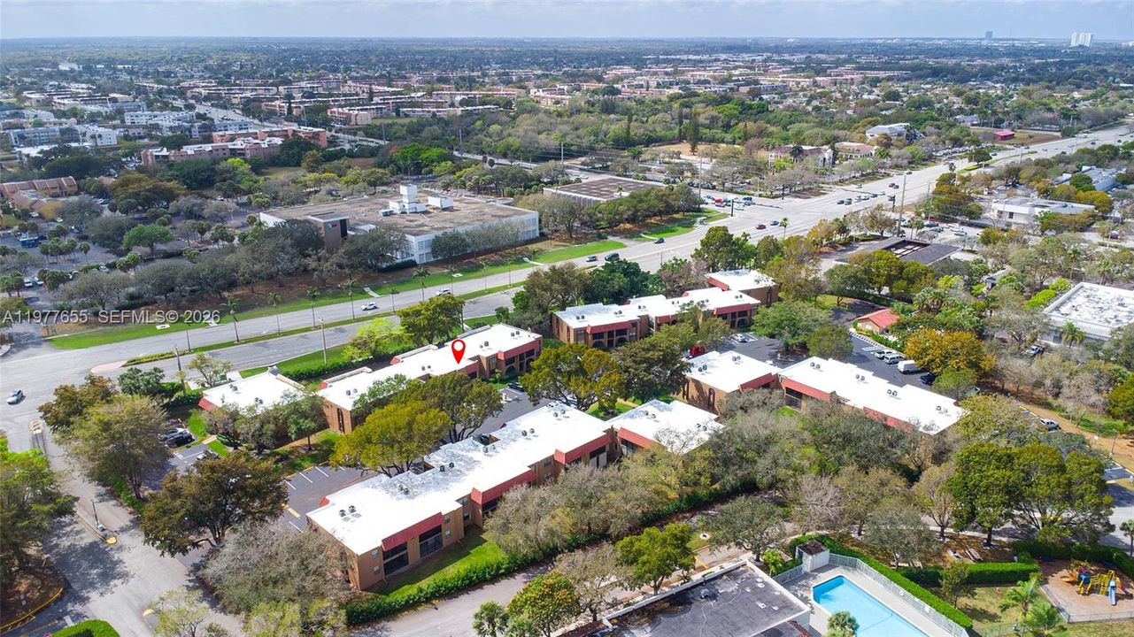 Activo con contrato: $1,850 (1 camas, 1 baños, 915 Pies cuadrados)