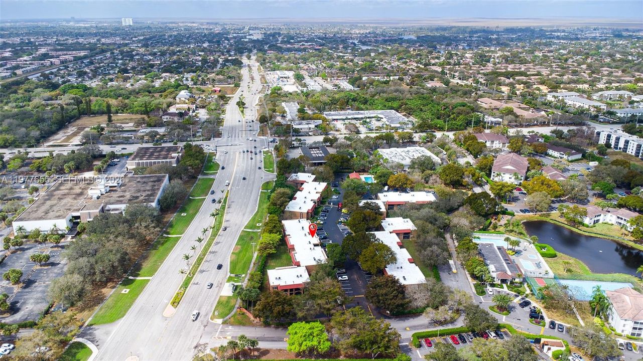 Activo con contrato: $1,850 (1 camas, 1 baños, 915 Pies cuadrados)