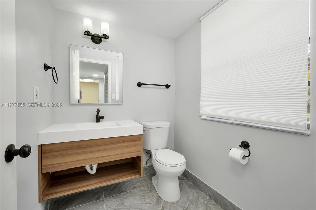 Activo con contrato: $1,850 (1 camas, 1 baños, 915 Pies cuadrados)