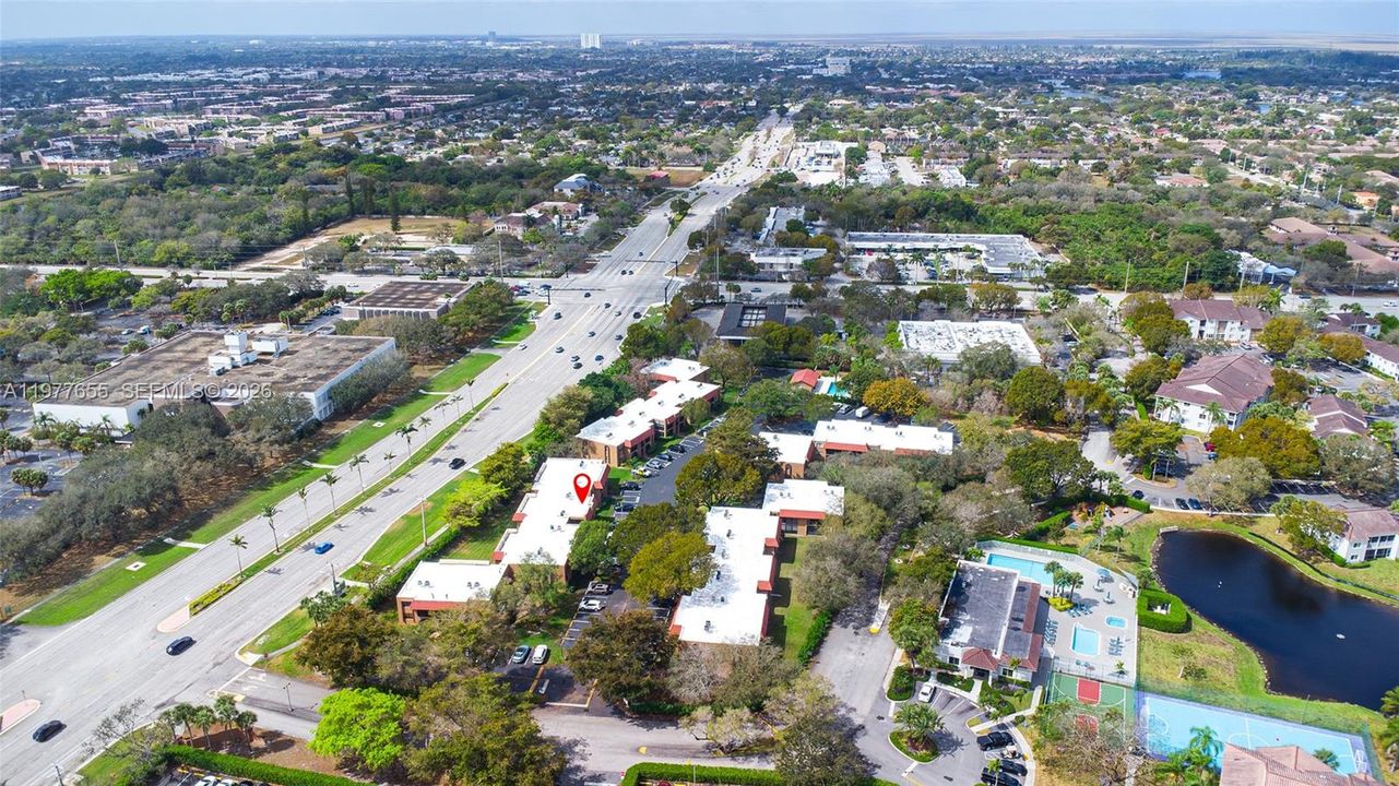 Activo con contrato: $1,850 (1 camas, 1 baños, 915 Pies cuadrados)