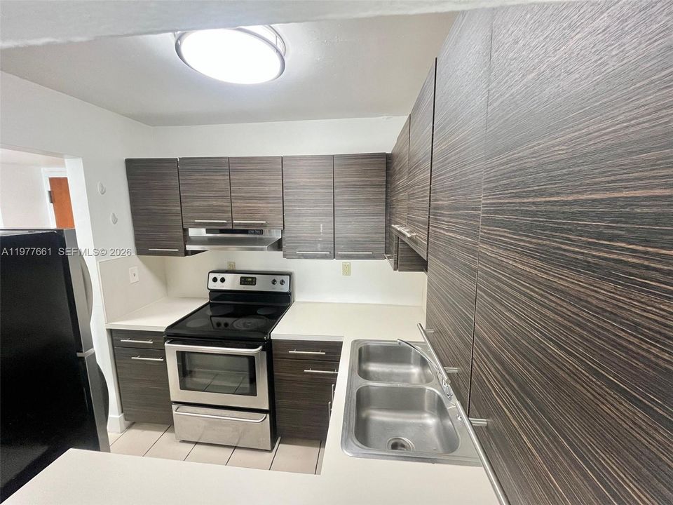 En Venta: $215,000 (1 camas, 1 baños, 604 Pies cuadrados)