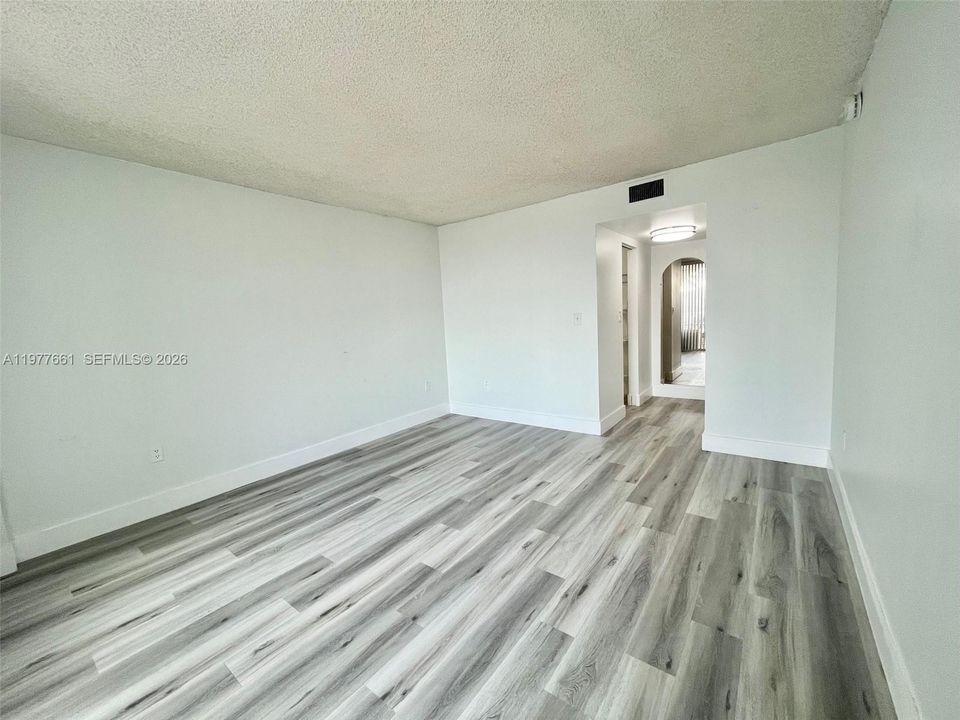 En Venta: $215,000 (1 camas, 1 baños, 604 Pies cuadrados)