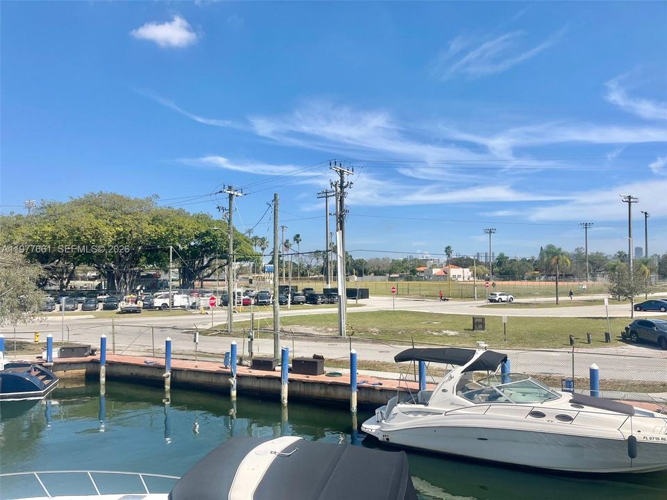 En Venta: $215,000 (1 camas, 1 baños, 604 Pies cuadrados)