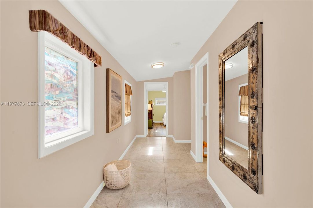 For Sale: $890,000 (3 beds, 2 baths, 1320 Square Feet)