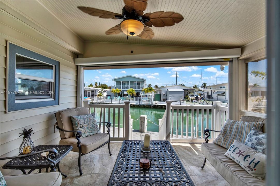 For Sale: $890,000 (3 beds, 2 baths, 1320 Square Feet)