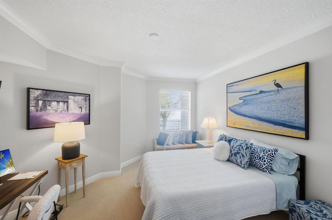 18-web-or-mls-975-nw-flagler-ave