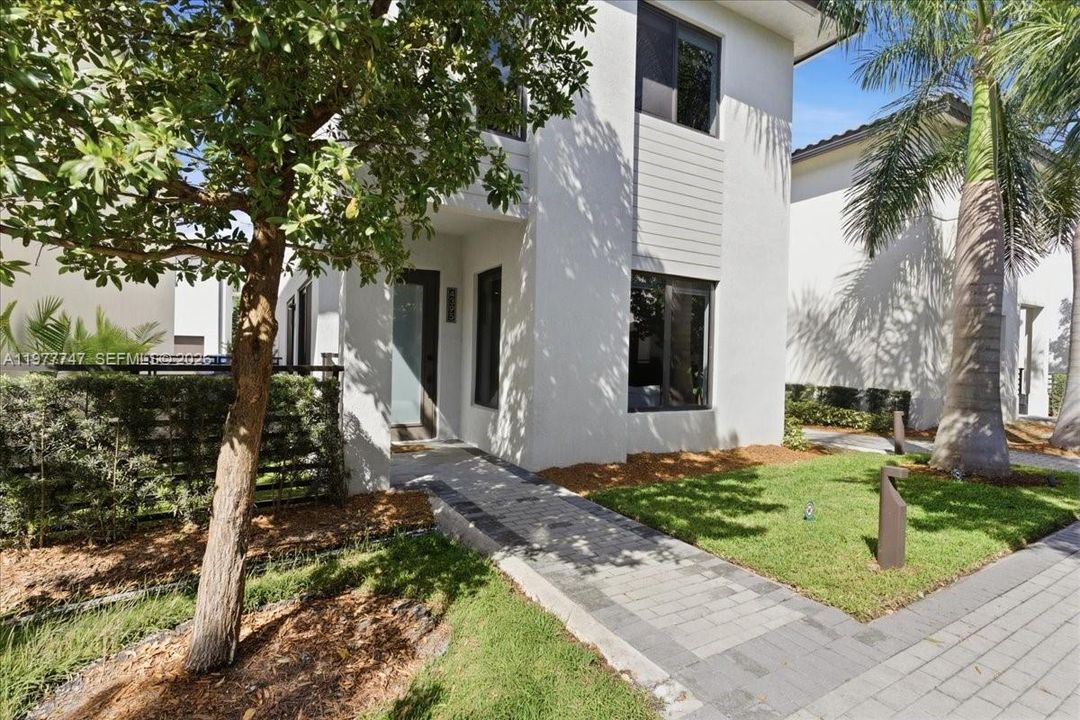 For Sale: $1,150,000 (4 beds, 2 baths, 2158 Square Feet)