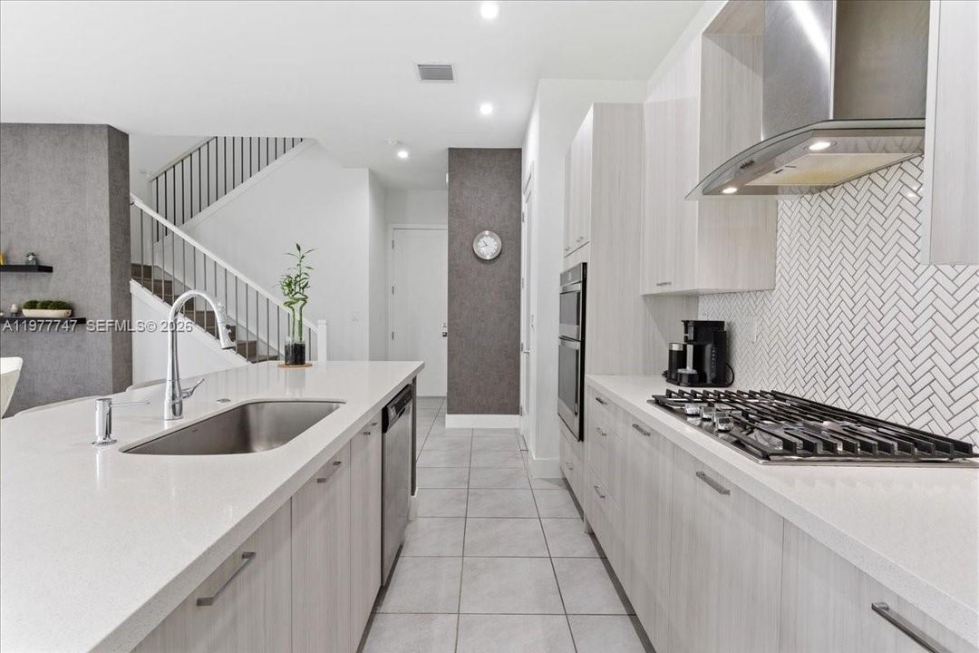 For Sale: $1,150,000 (4 beds, 2 baths, 2158 Square Feet)