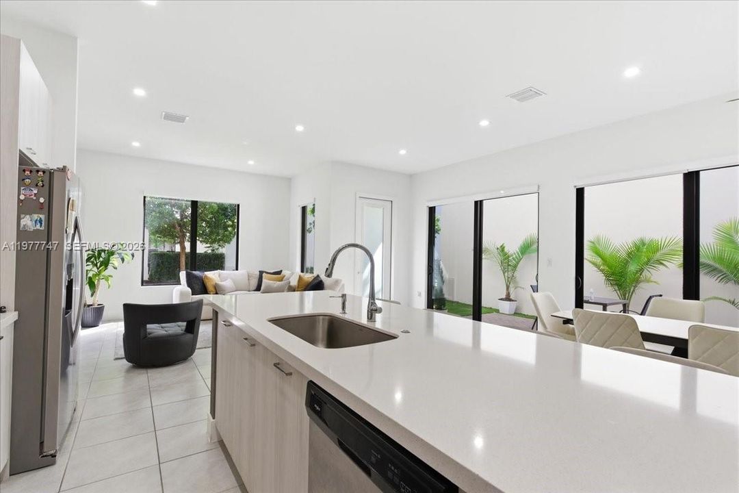 For Sale: $1,150,000 (4 beds, 2 baths, 2158 Square Feet)