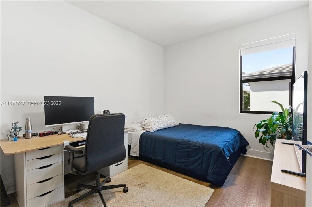 For Sale: $1,150,000 (4 beds, 2 baths, 2158 Square Feet)