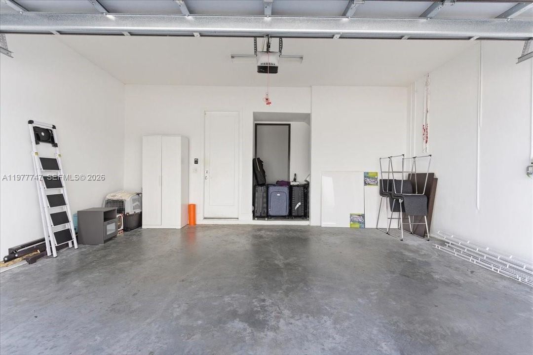 For Sale: $1,150,000 (4 beds, 2 baths, 2158 Square Feet)