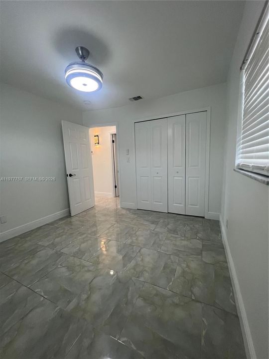 Activo con contrato: $243,900 (2 camas, 2 baños, 834 Pies cuadrados)