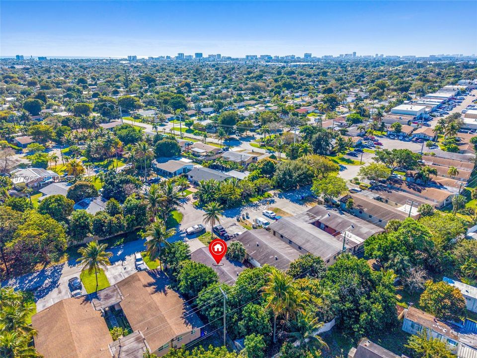 待售: $899,000 (0 贝兹, 0 浴室, 3905 平方英尺)