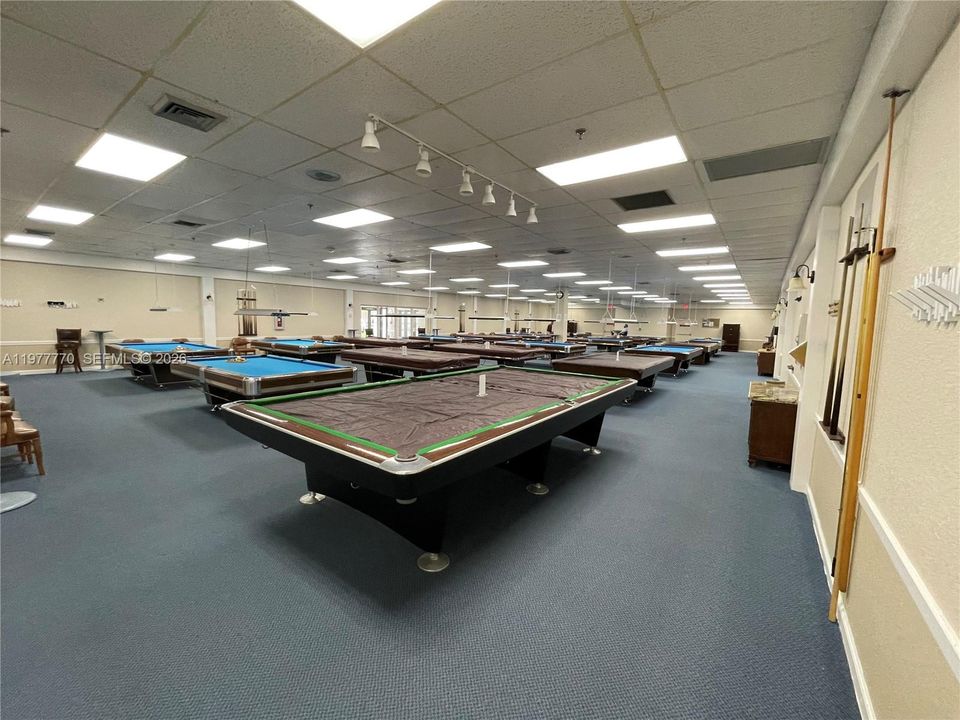 Activo con contrato: $130,000 (2 camas, 1 baños, 820 Pies cuadrados)