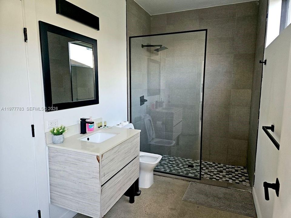 На продажу: $4,487,617 (0 спален, 0 ванн, 9276 Квадратных фут)