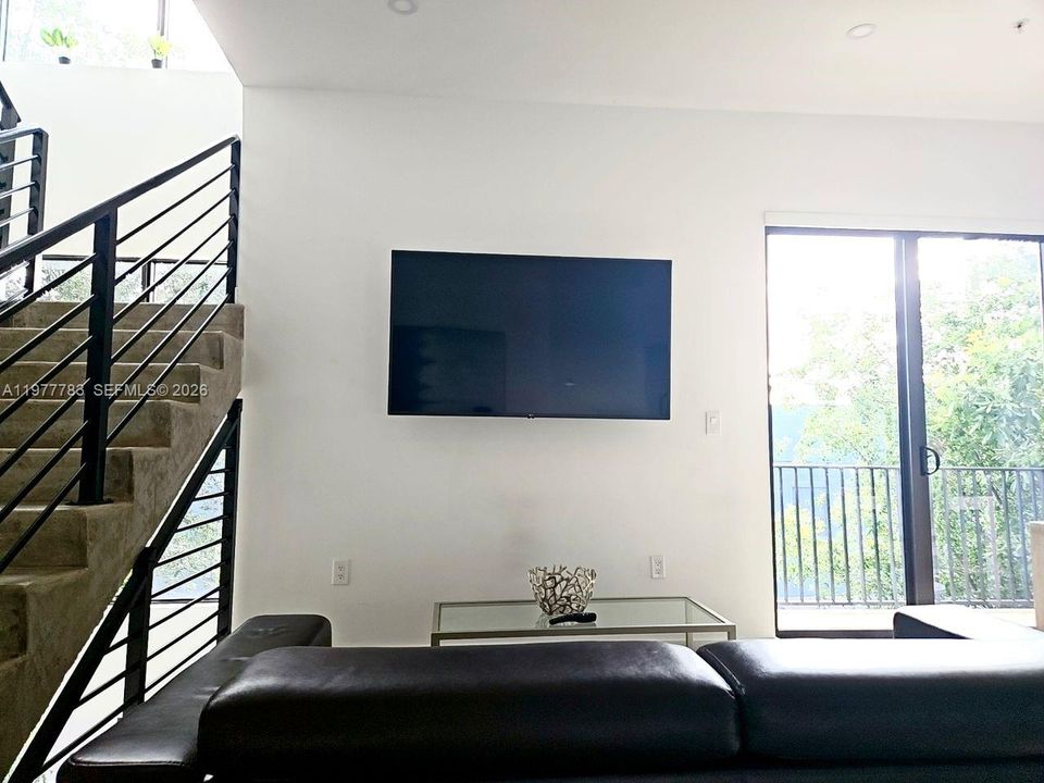 На продажу: $4,487,617 (0 спален, 0 ванн, 9276 Квадратных фут)