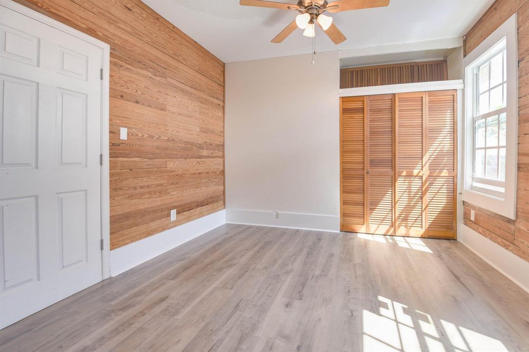 Downstairs Bedroom 1