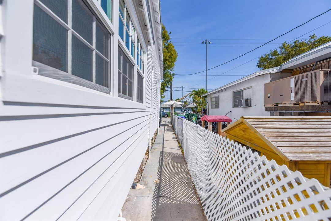 Side yard