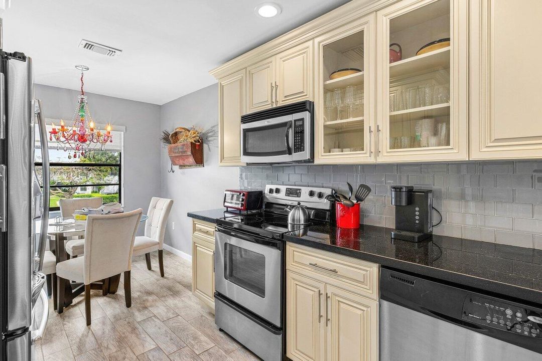 Open Kitchen