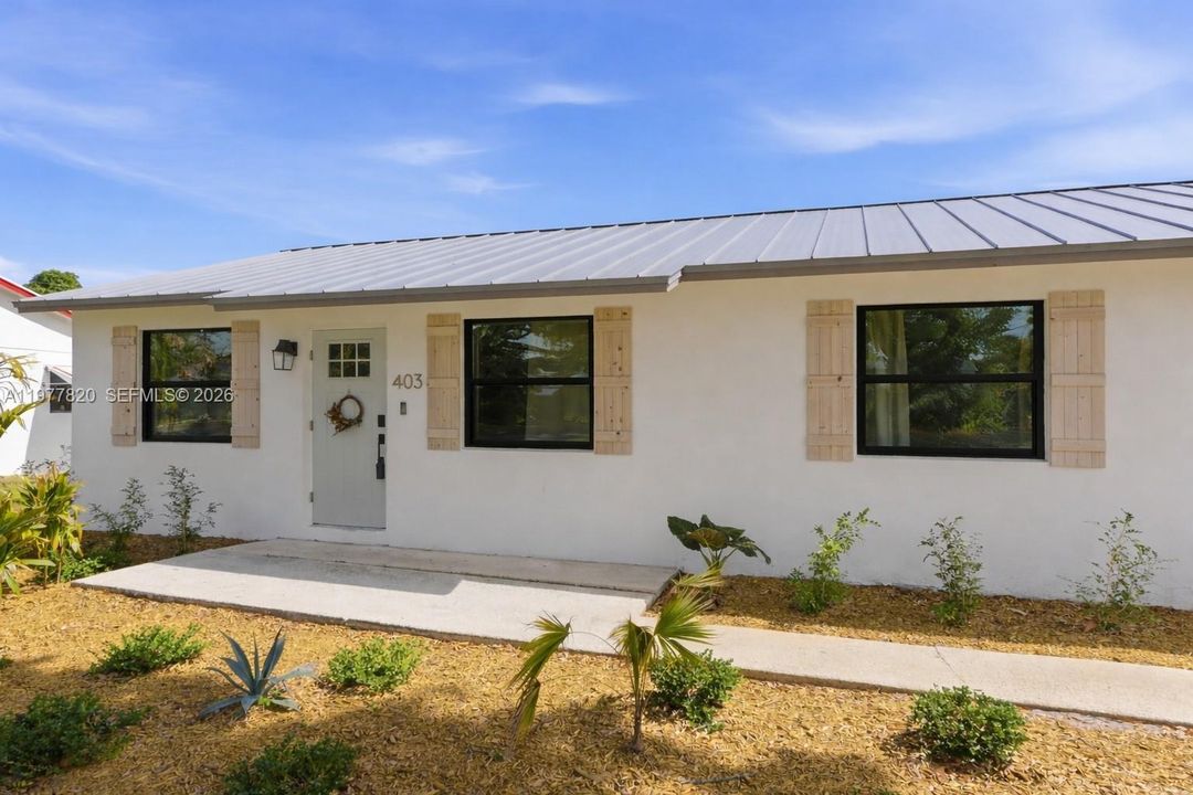 Recently Rented: $4,500 (4 beds, 2 baths, 2112 Square Feet)