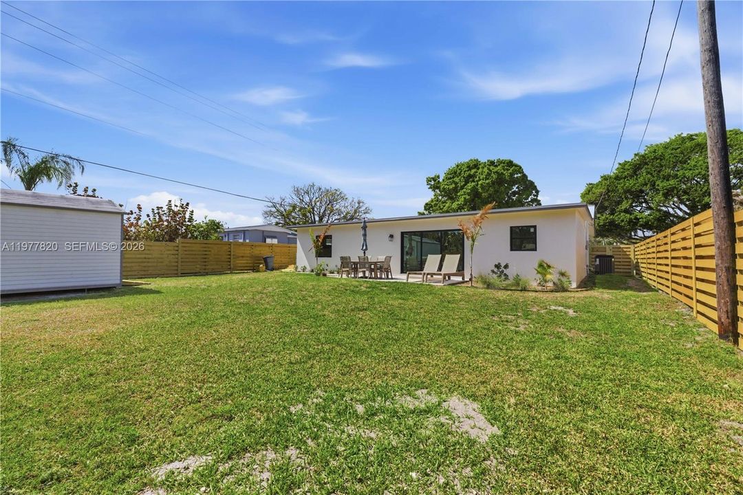 Recently Rented: $4,500 (4 beds, 2 baths, 2112 Square Feet)