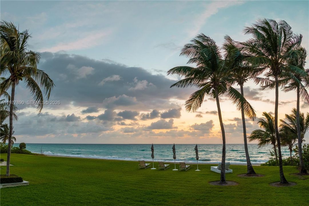 For Sale: $89,000,000 (13 beds, 17 baths, 23695 Square Feet)