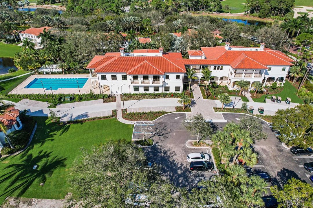 Clubhouse aerial